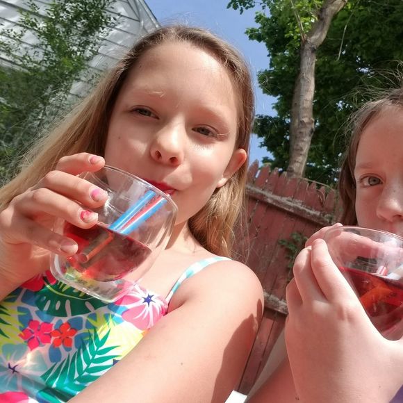 Meet your Posher, Madison - Picture 1 of 1